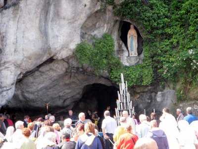 the-grotto-at-lourdes