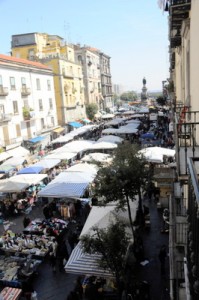 the-market-in-naples