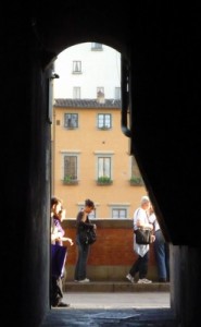 keyhole-view-from-piazza-del-limbo