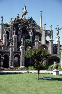 baroque-sculptures-isola-bella